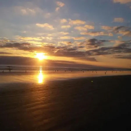 Dom wakacyjny 3 Bed - Sleeps 6 - On-site Activities - Parking *