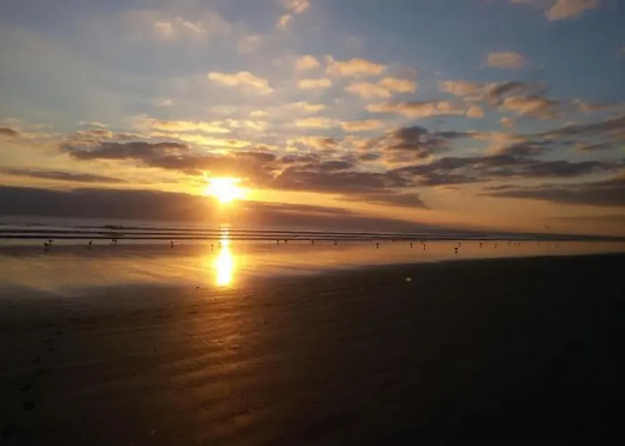 Dom wakacyjny 3 Bed - Sleeps 6 - On-site Activities - Parking *