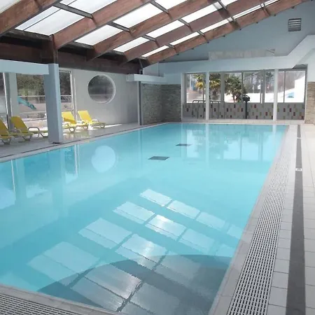 3 Bed - Sleeps 6 - On-site Activities - Parking Сен-Жан-де-Мон